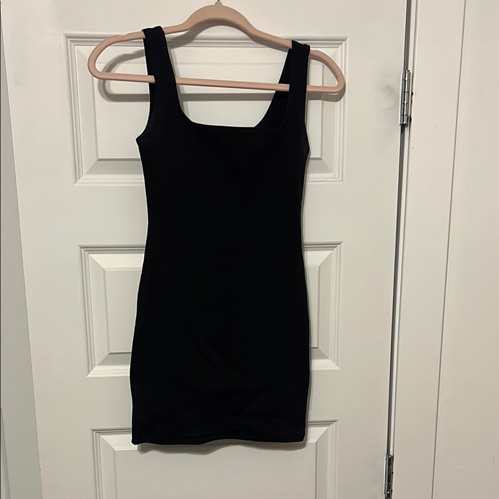 Black Sleeveless Bodycon Dress Small